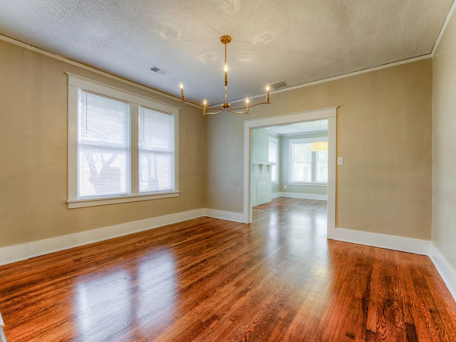 3 bed, 1607 sqft, $1,795 — Photo 3