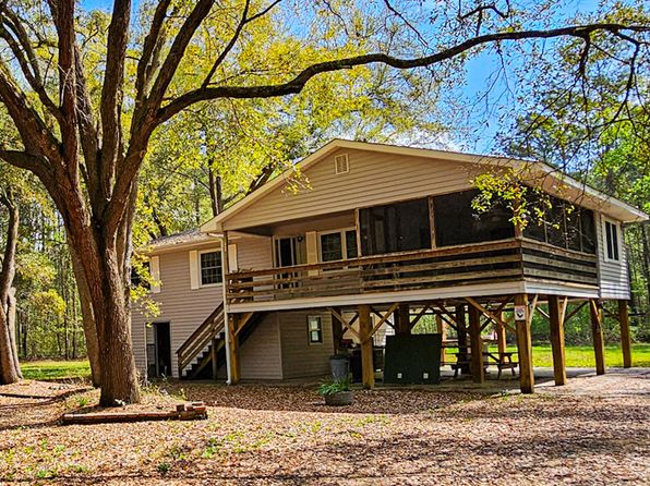 217 Brick Rd, Walterboro, SC 29488