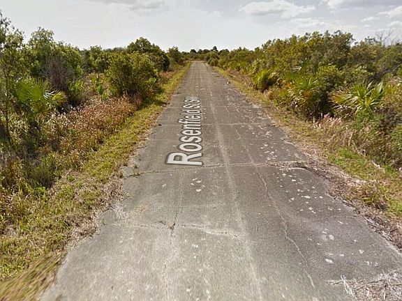 5th image of 1470 Rosenfield St SW