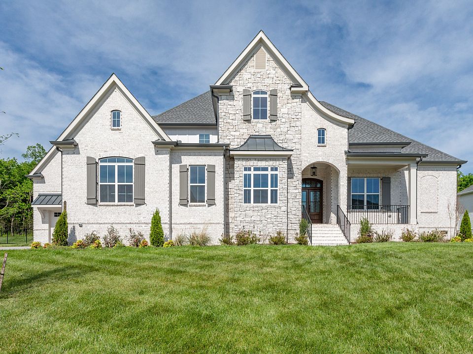 1st image of 1039 Sinatra Dr