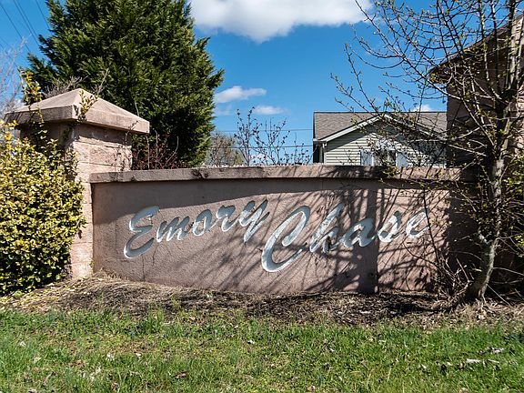3rd image of 7764 Emory Chase Ln