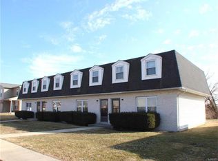 260 Arron Ct APT C, Mascoutah, IL 62258