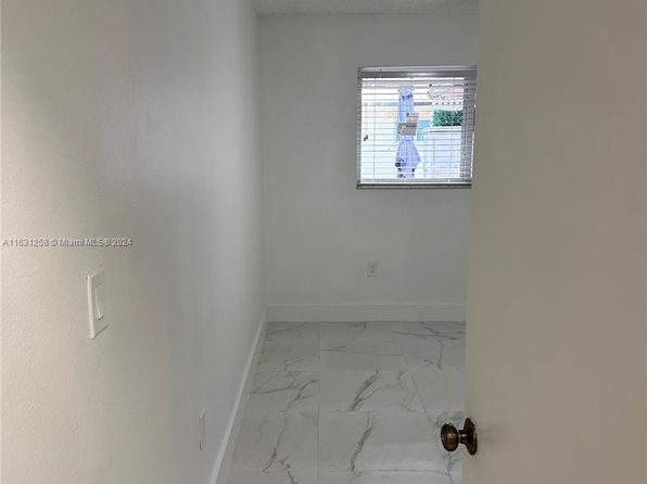 hialeah-florida-43959392 picture