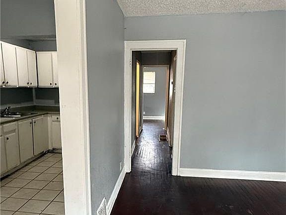 5th image of 3017 Poplar Ave
