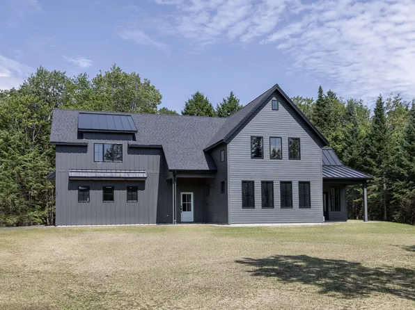 30 Cortland Road, Freeport, ME 04032