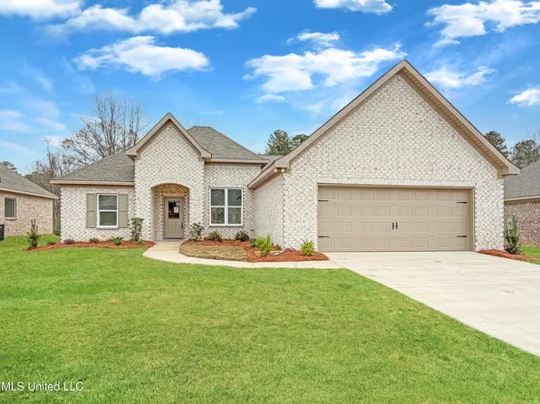 207 Anderson Oaks Dr, Pearl, MS 39208