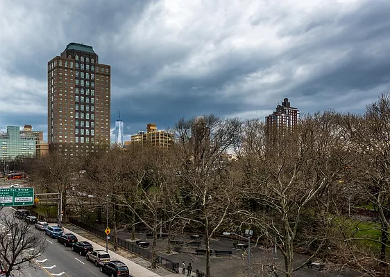 Rented by Nooklyn NYC LLC | media 43