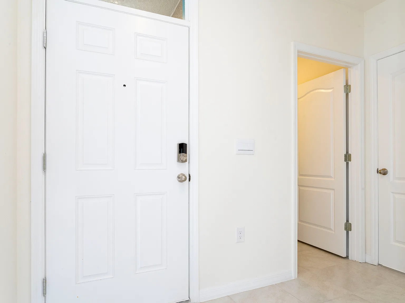 3 bed, 1501 sqft, $1,900 — Photo 3