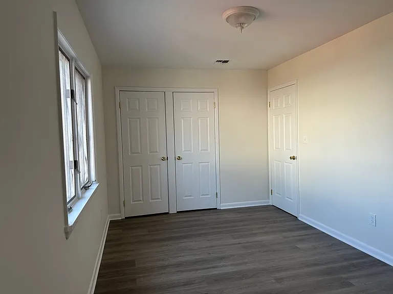 46 Ferry St #3F — Photo 8