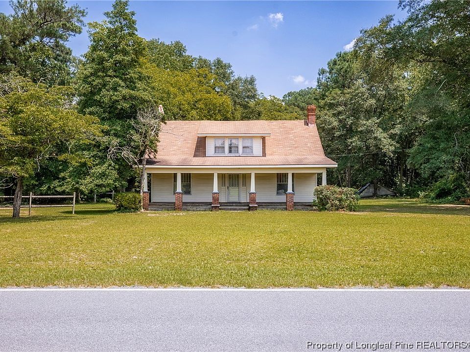 381 Royal Ln, Clinton, NC 28328 | Zillow