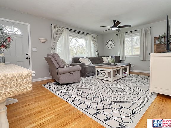 4th image of 2340 S 58th St