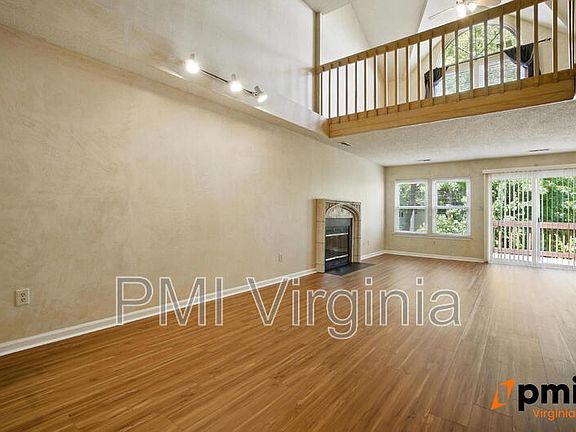 3rd image of 5516 Fountain Ct