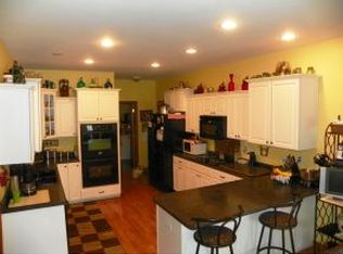 509 E Big Bear Rd, Connersville, IN 47331