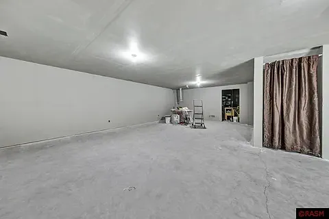 611 Mari Dean Blvd #6 — Photo 23