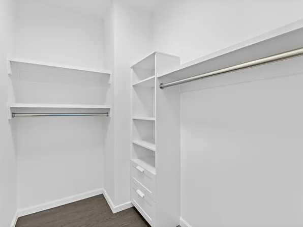 143 Old River Road image 38 of 47