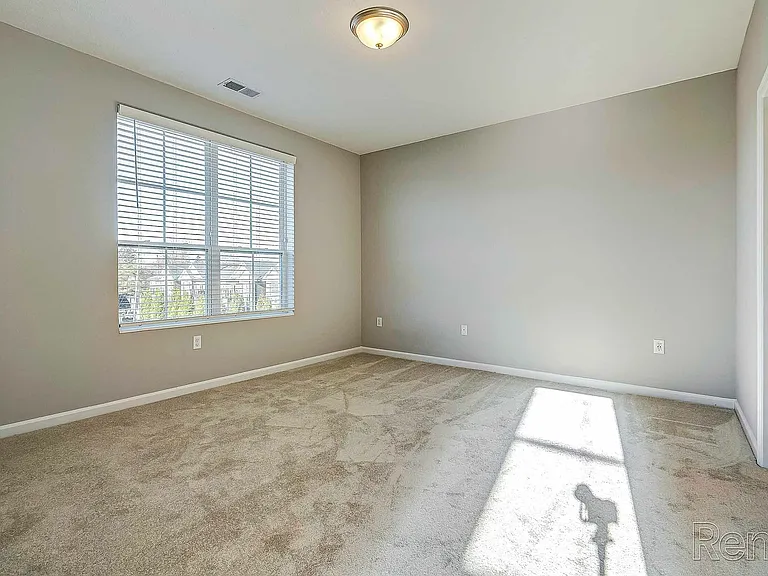 100058887_hdp_kendallpark_flpn2_bed