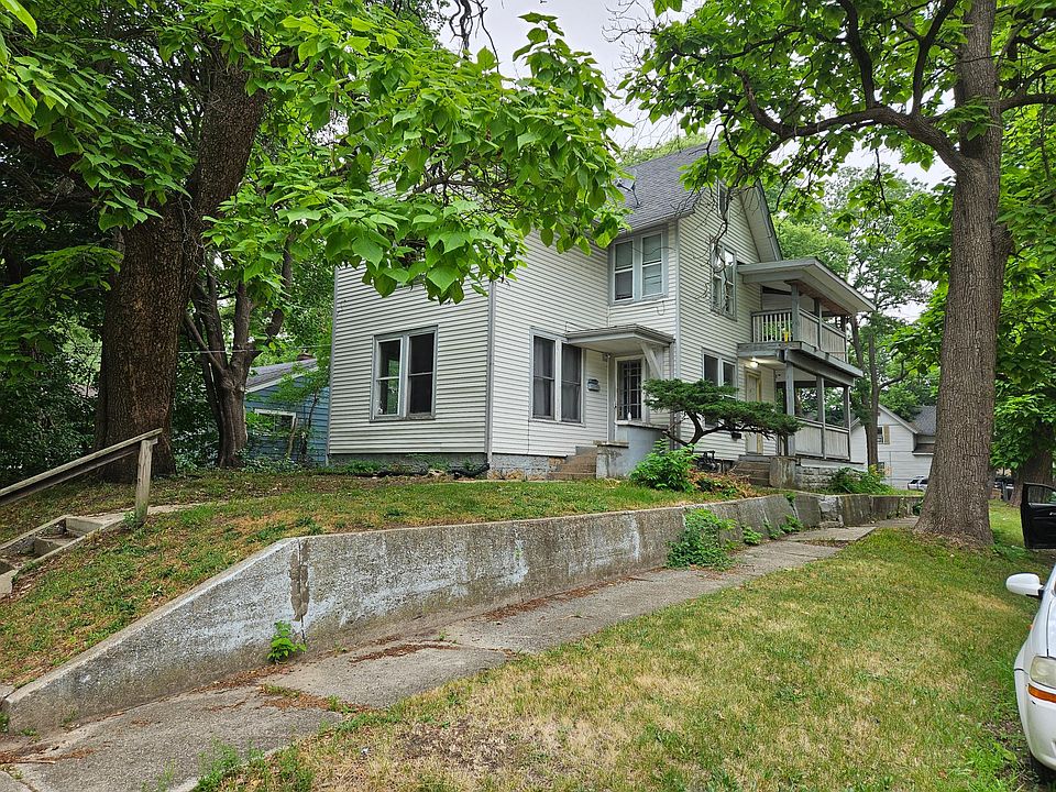 1st image of 901 Ashland Ave #1