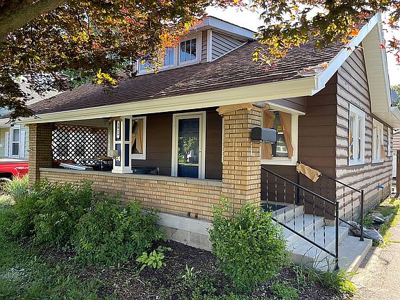 4th image of this home