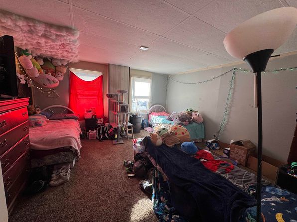 fort-wayne-indiana-73127869 picture