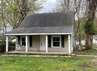 1526 E Whiteside St #B, Springfield, MO 65804