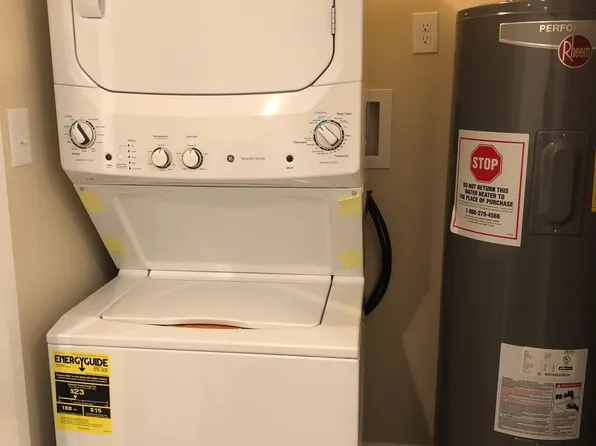 922 S Belnord Ave, Baltimore, MD 21224