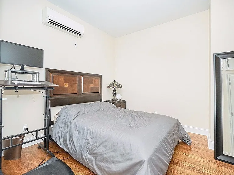 280 W 115th St #2 — Photo 10