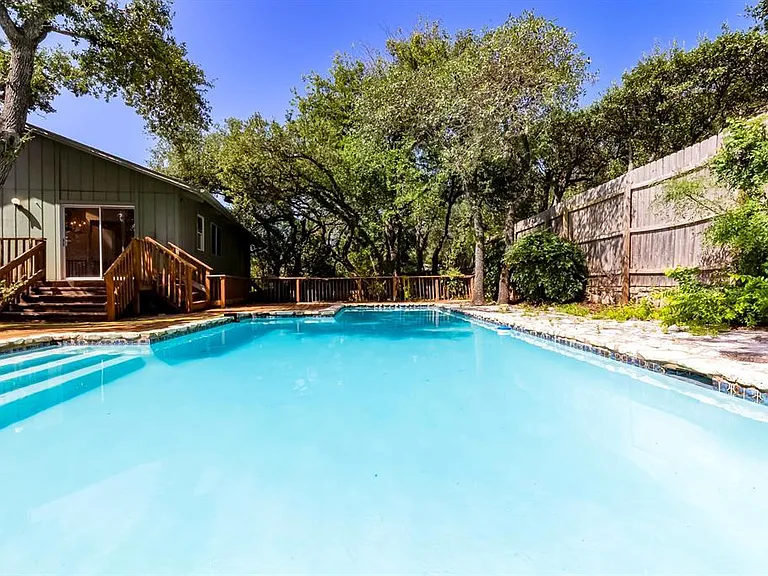 208 Westhaven Dr — Photo 13