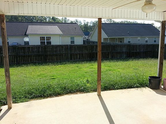 3rd image of 381 Sweet Birch Dr