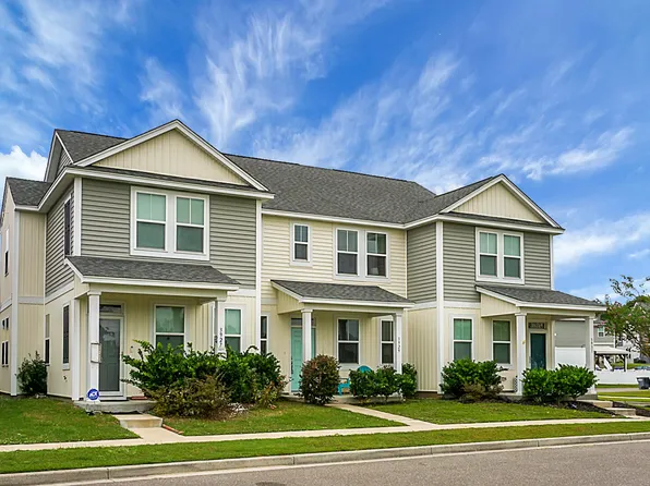 3929 Four Poles Park Dr, North Charleston, SC 29405