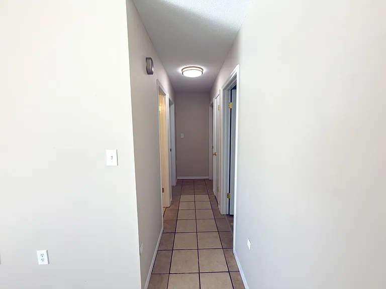 2109 Bellmeade Cir — Photo 5