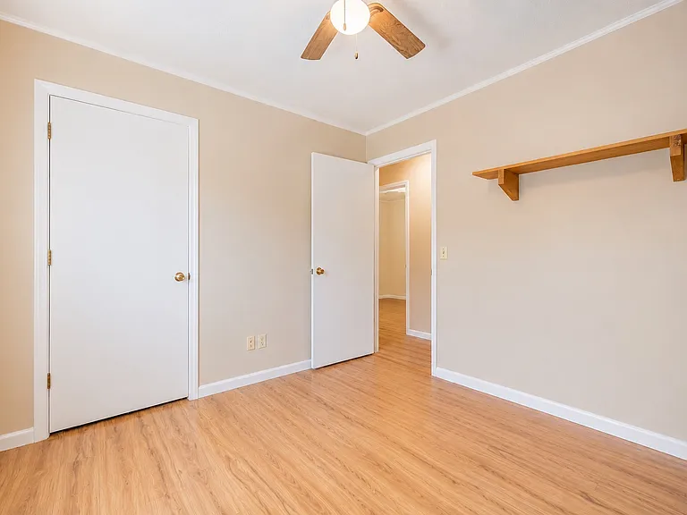 3401 Brookside Dr — Photo 8