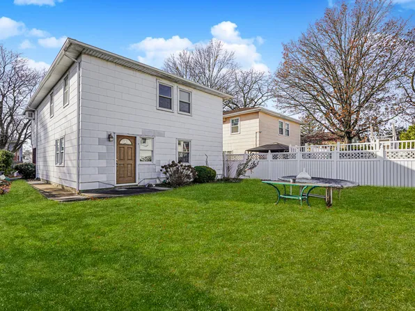 11 Denton Place image 11 of 47