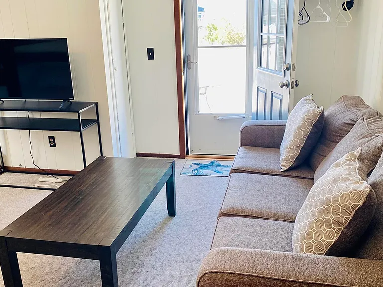 19 Diane Ln — Photo 29