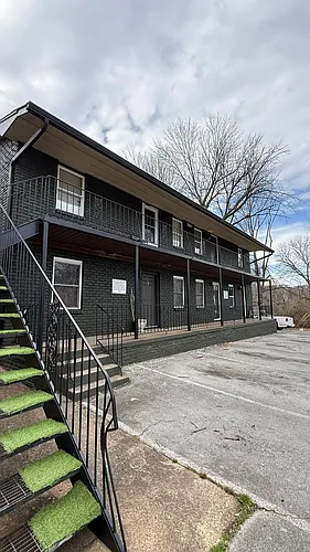 3001 Sevier Ave #8 Photo 1