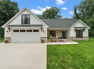 10316 Cheryl Ln, Wheatfield, IN 46392