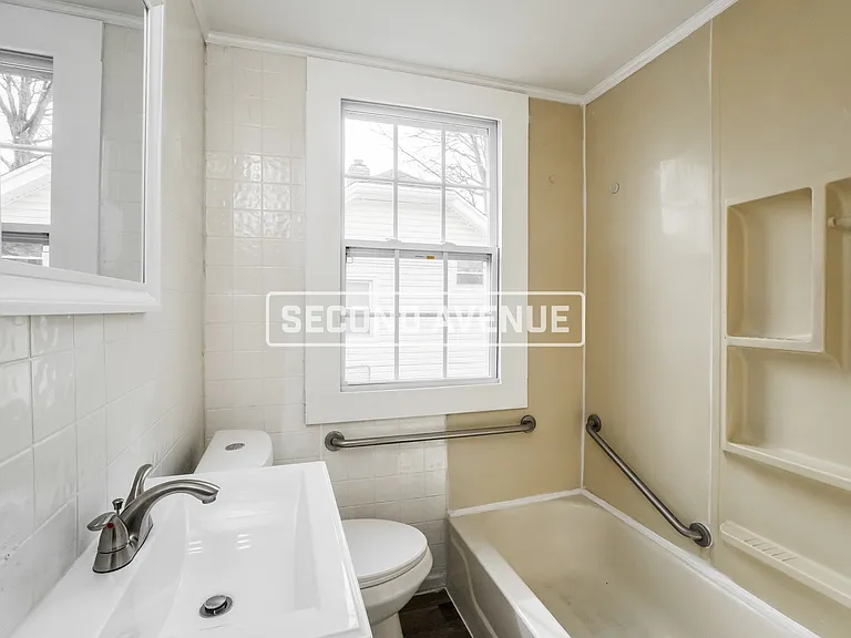 302 Cecil Ave — Photo 15