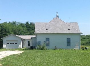 3785 Georgia Rd, Pomona, KS 66076
