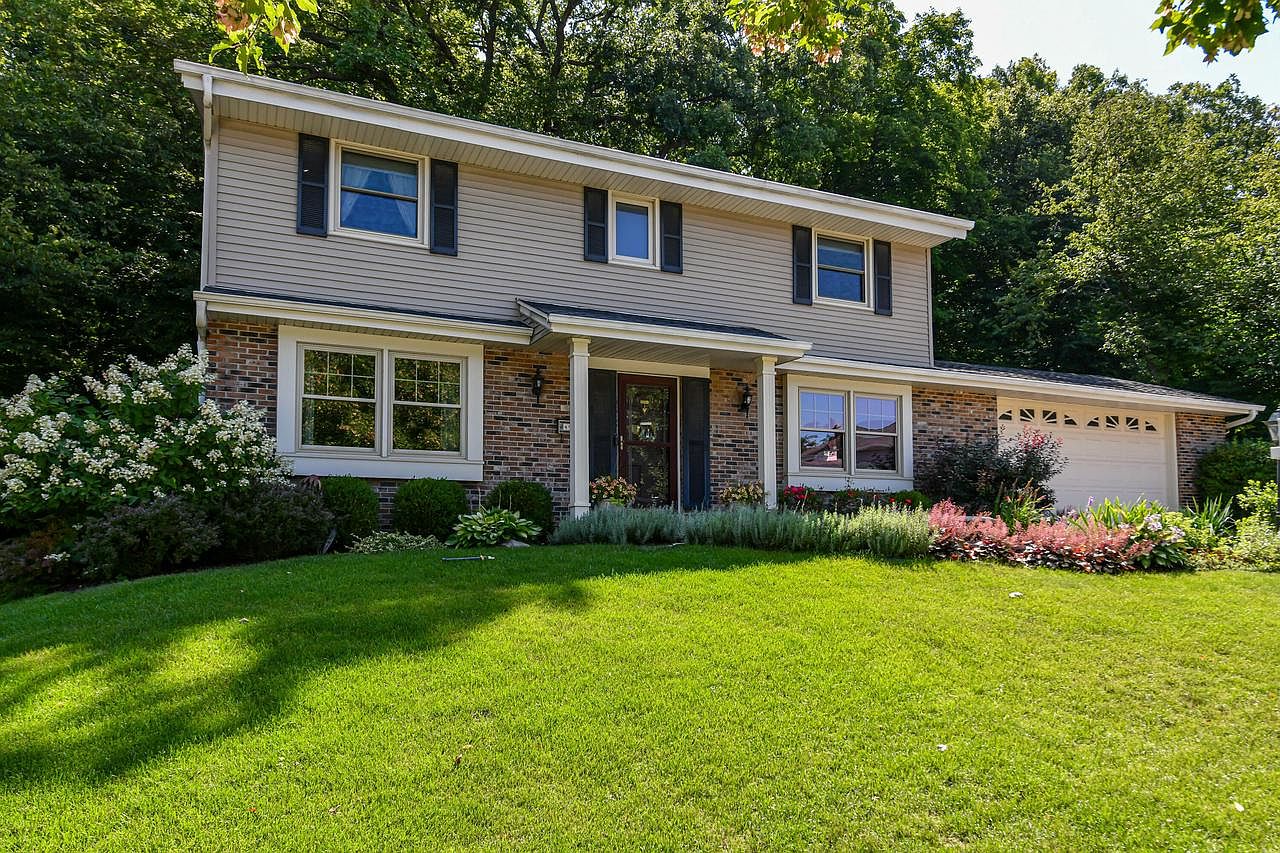 4905 Sussex LANE, Greendale, WI 53129 Zillow