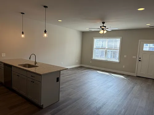 Floor plan 106