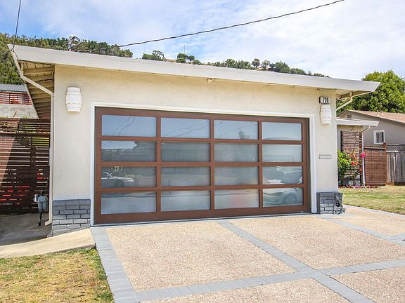 4th image of 728 Almond Ave