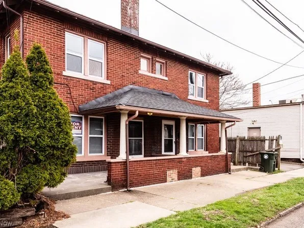 2241 Tuscarawas St W, Canton, OH 44708