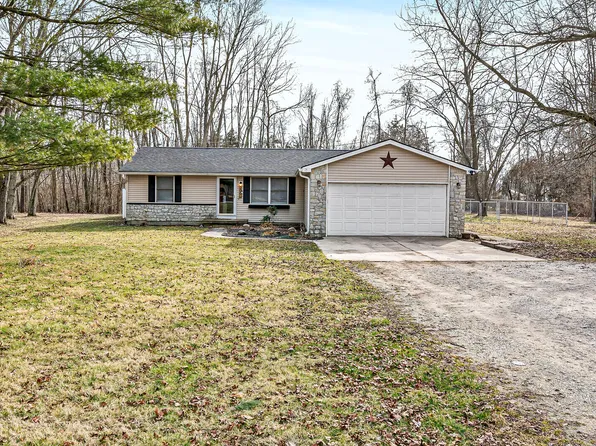 300 Jefferson Valley, Coatesville, IN 46121