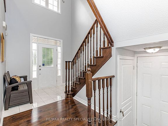 5th image of 182 Allegro Dr