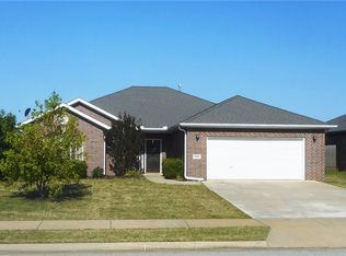 1902 SW Sequoia St, Bentonville, AR 72712
