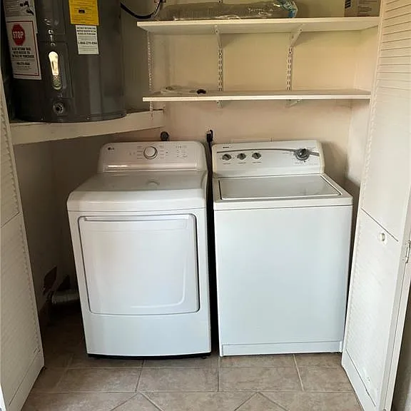 2074 Pine Isle Ln #2074 — Photo 15