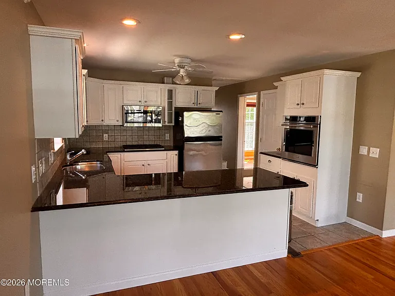 513 Evergreen Ave — Photo 17