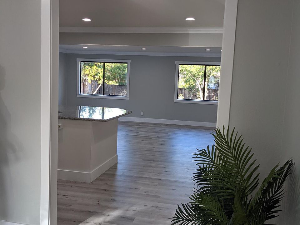 Open Floor Plan facing massive backyard