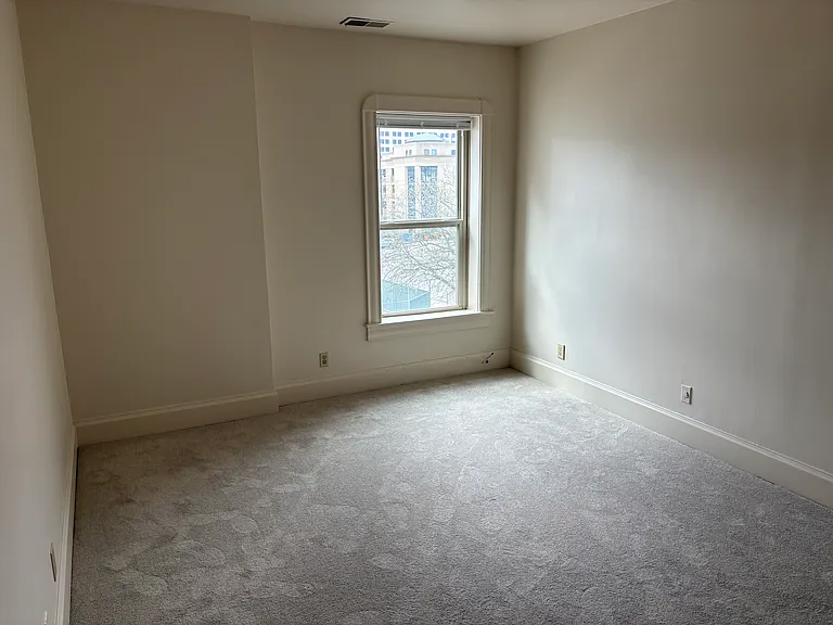 315 N Senate Ave #3B — Photo 5