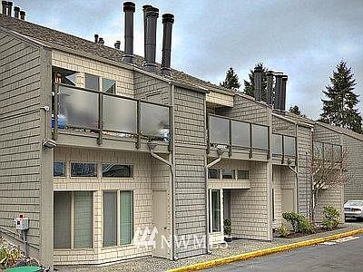 1st image of 5847 NE 75th Street #A-107