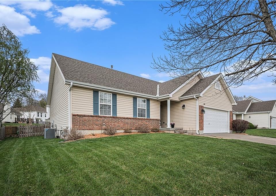 609 Midjay Dr, Liberty, MO 64068 | Zillow